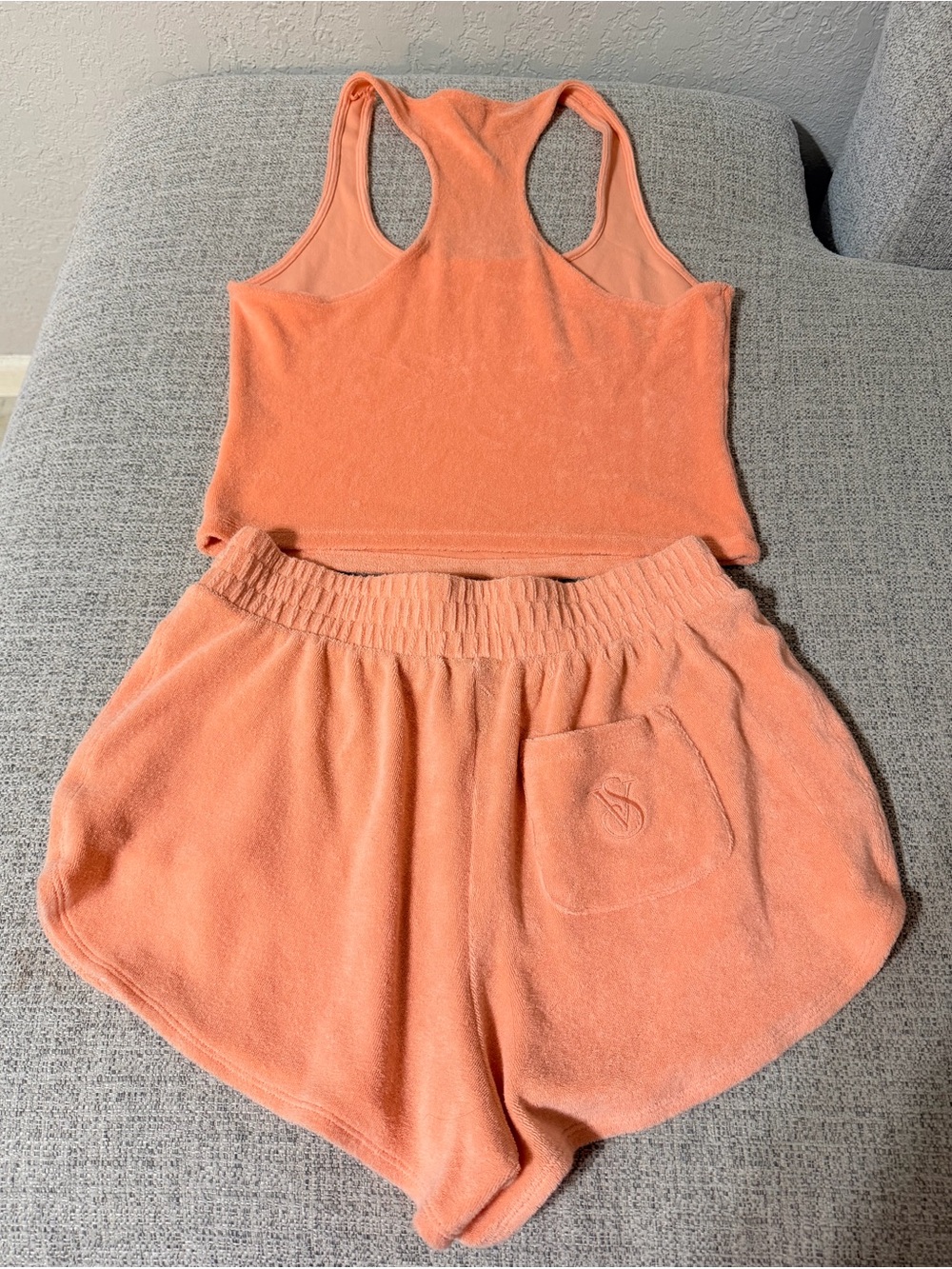 Victoria's Secret Coral Lounge Tank & Shorts Set - Picture 6 of 9